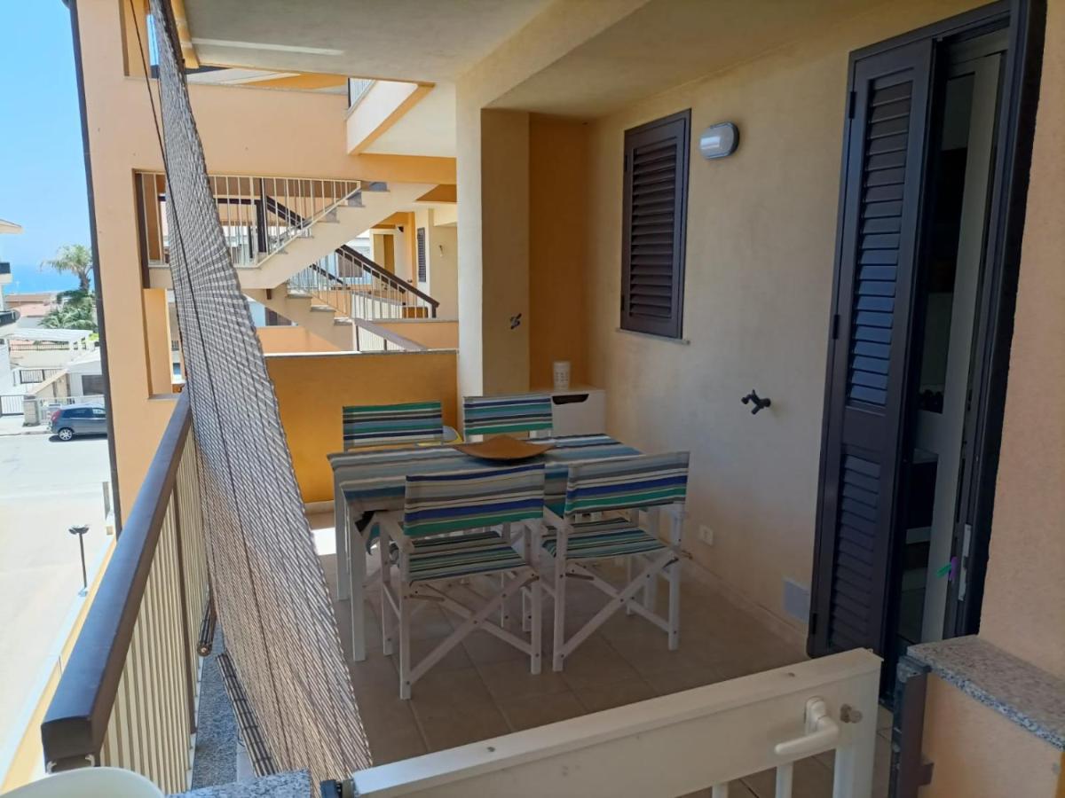 Casa Vacanze Il Giardino Dei Girasoli Marina di Ragusa Eksteriør bilde